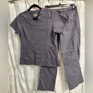 Scrubs set - wonderwink size S, gray and pink